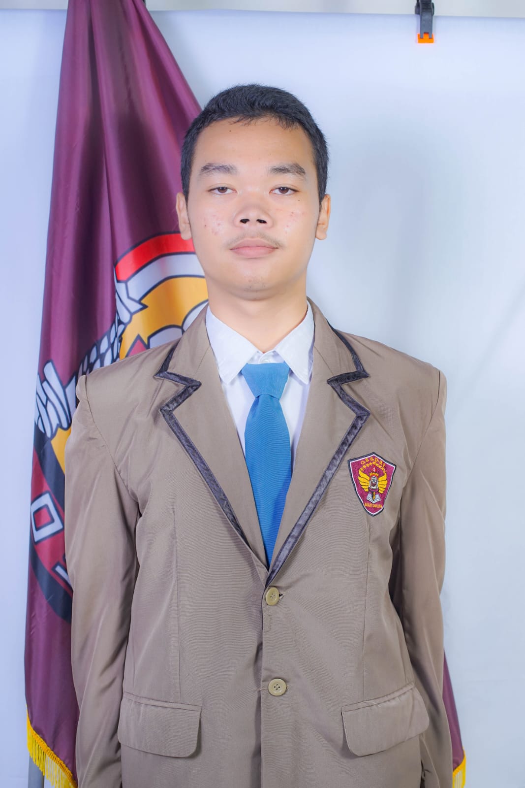 Zaky Hiba (XI-6) - Robby Felipe